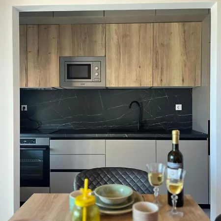 Modern With Sea View Appartamento Podstrana